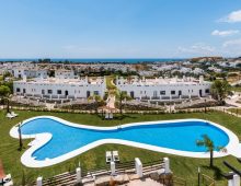 Golf apartments & townhouses Estepona 1